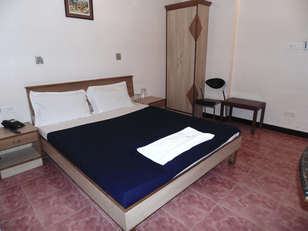 Hotel S R M Central Park Chennai Ruang foto